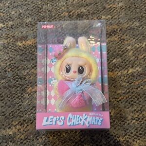 Pop Mart Let's Checkmate Queen exclusive labubu